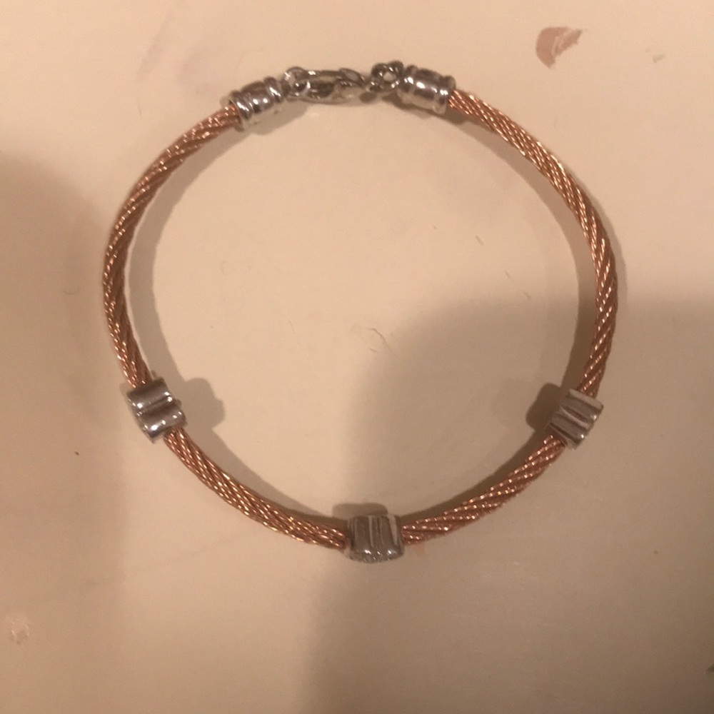 Three Heart Bangle - image 3